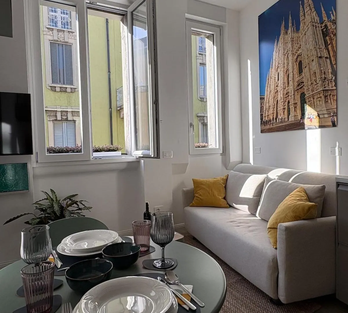 Lejlighed Milan Top 7 Attractions At Metro1 - Charming Flat
